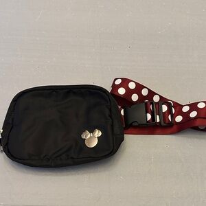Minnie Mouse black crossbody/belt bag
